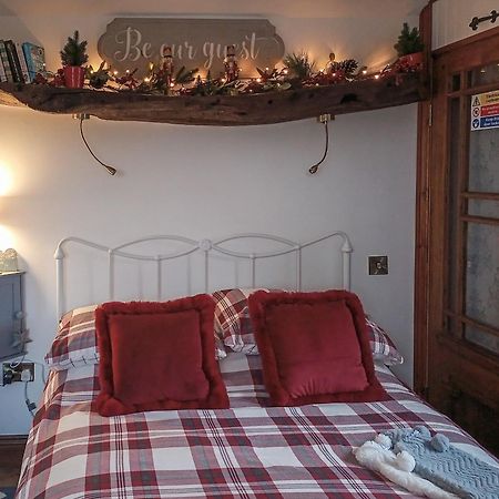 Little Pines Lodge Rushton Spencer Buitenkant foto