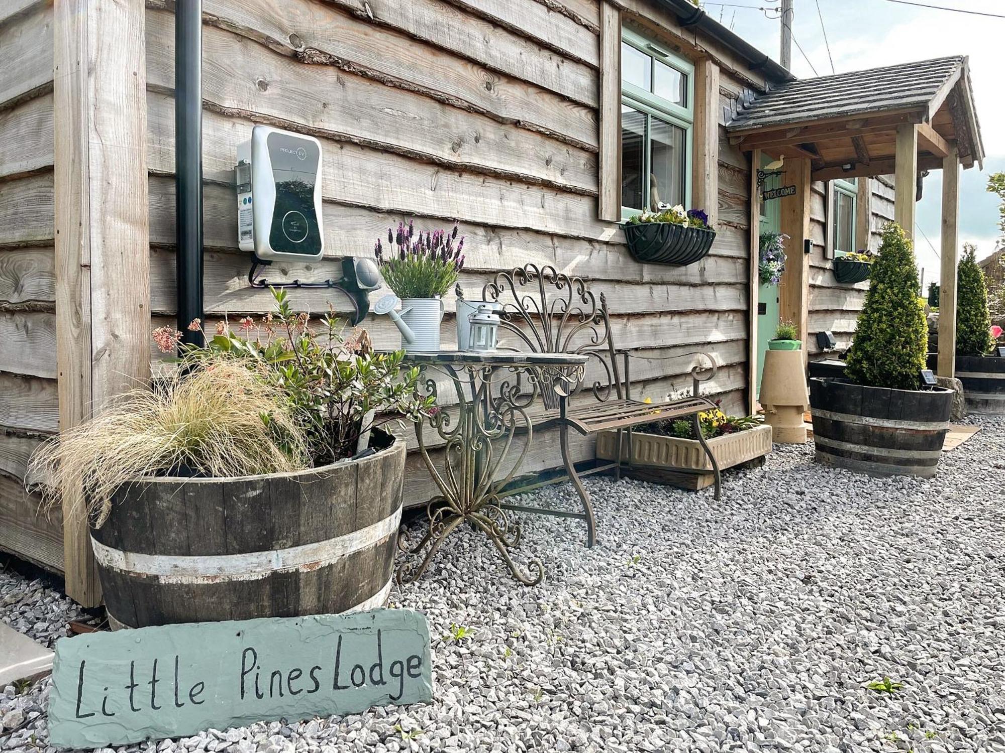 Little Pines Lodge Rushton Spencer Buitenkant foto